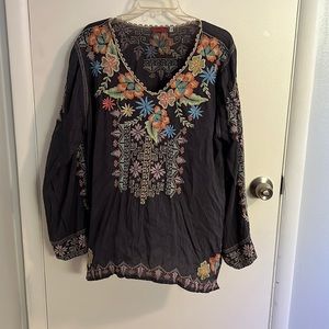 Johnny Was, 2022 style tunic